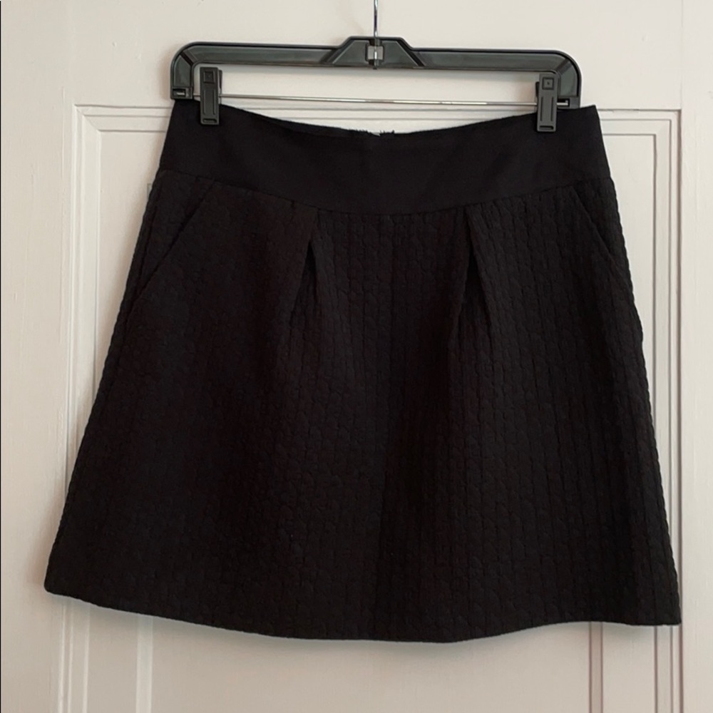 Ann Taylor LOFT Women’s black skirt
